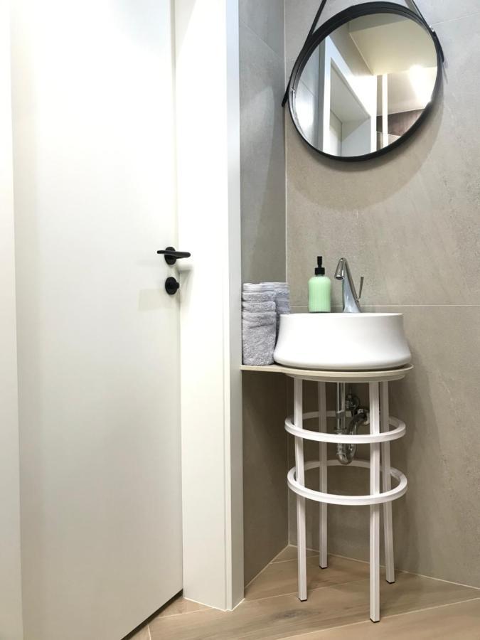 צ'סטוצ'ובה Apartament Bianco Classic W Centrum Miasta. מראה חיצוני תמונה
